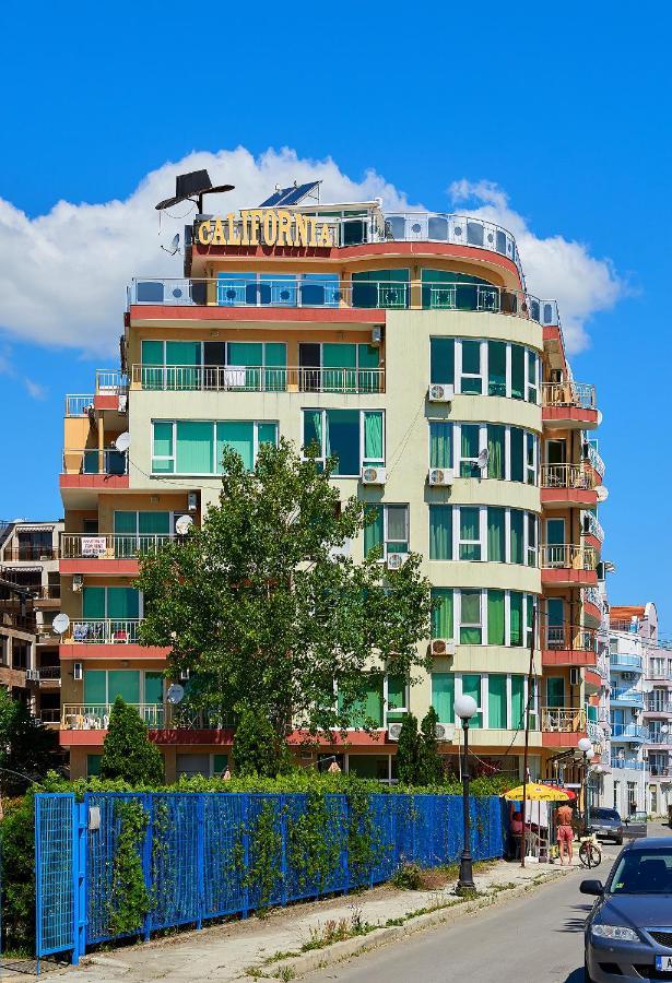 Guest House California Pomorie Buitenkant foto